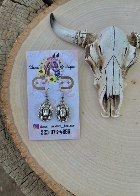 Sombrero dainty Earrings